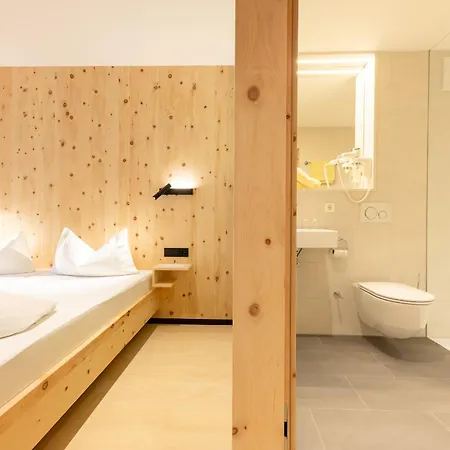 ゲストハウス Groebenhof