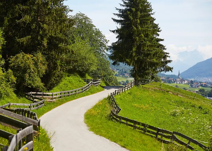 ゲストハウス Groebenhof 2*