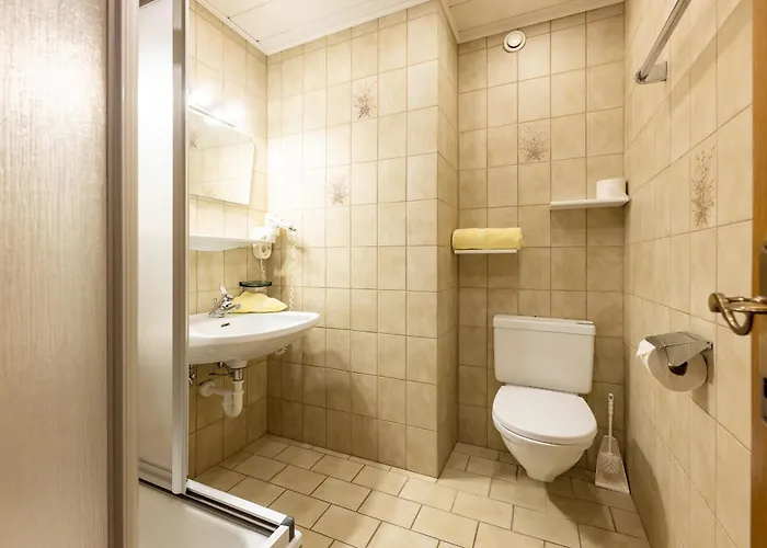 ゲストハウス Groebenhof 2*