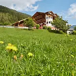 بيت ضيافة Groebenhof