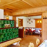 Groebenhof Vendégház 2*