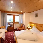 Groebenhof Vendégház 2*