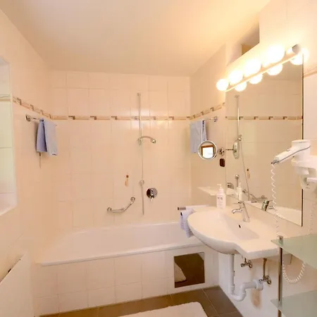 בית הארחה Groebenhof 2*