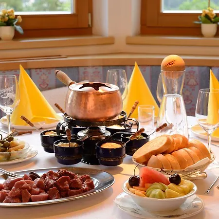 Groebenhof בית הארחה פולפמס